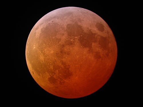 Полное лунное затмение 21 февраля